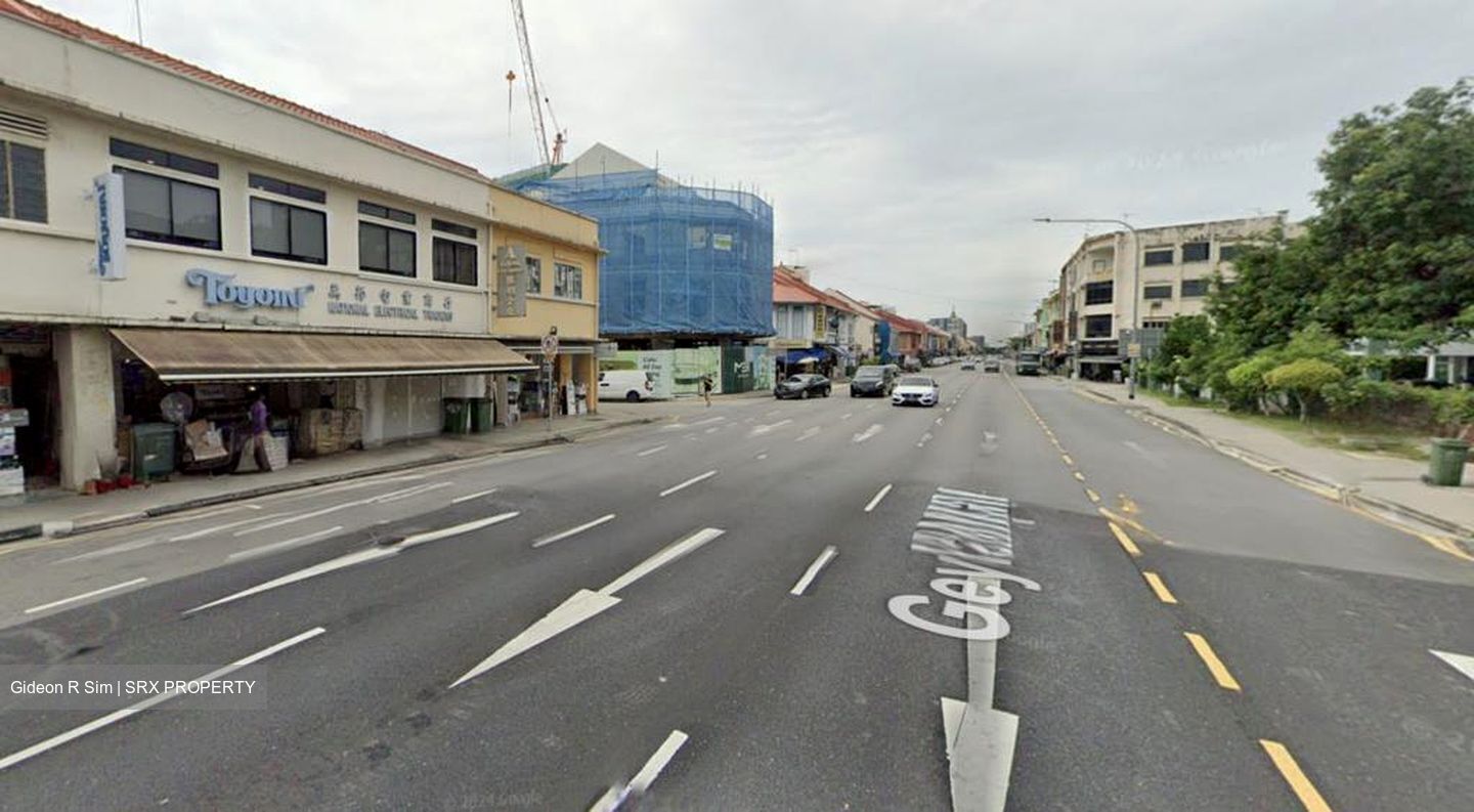 Geylang Road (D14), Shop House #584823391